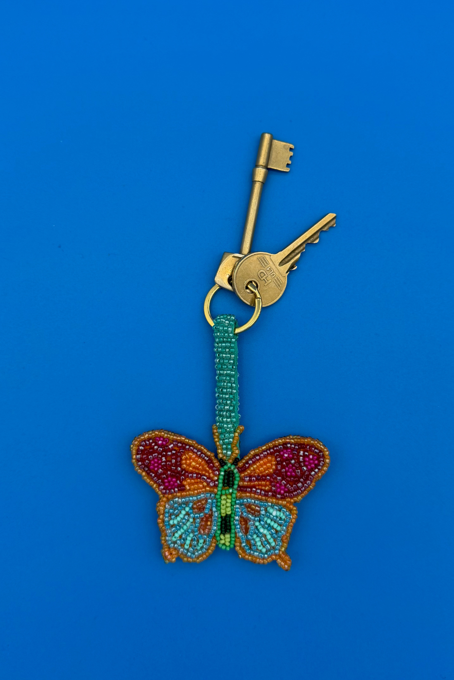 Versatile Decorative Charm Keyring for Daily Wear - Image 3