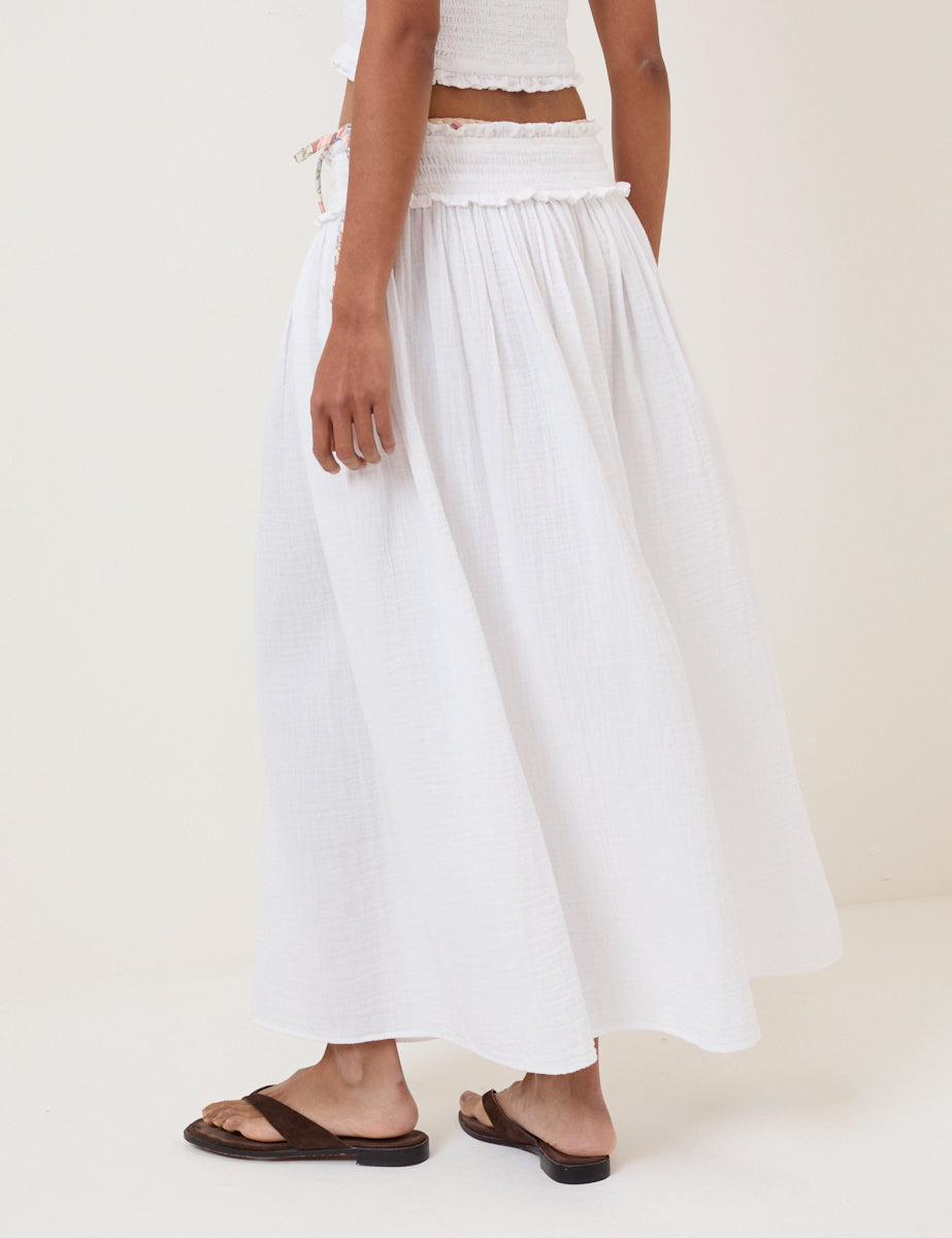 Elegant White Seasonal Beach Skirt