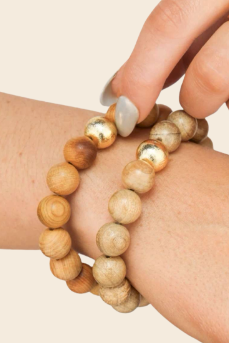 Modern Decorative Beaded Bracelet for Daily Wear - Image 4
