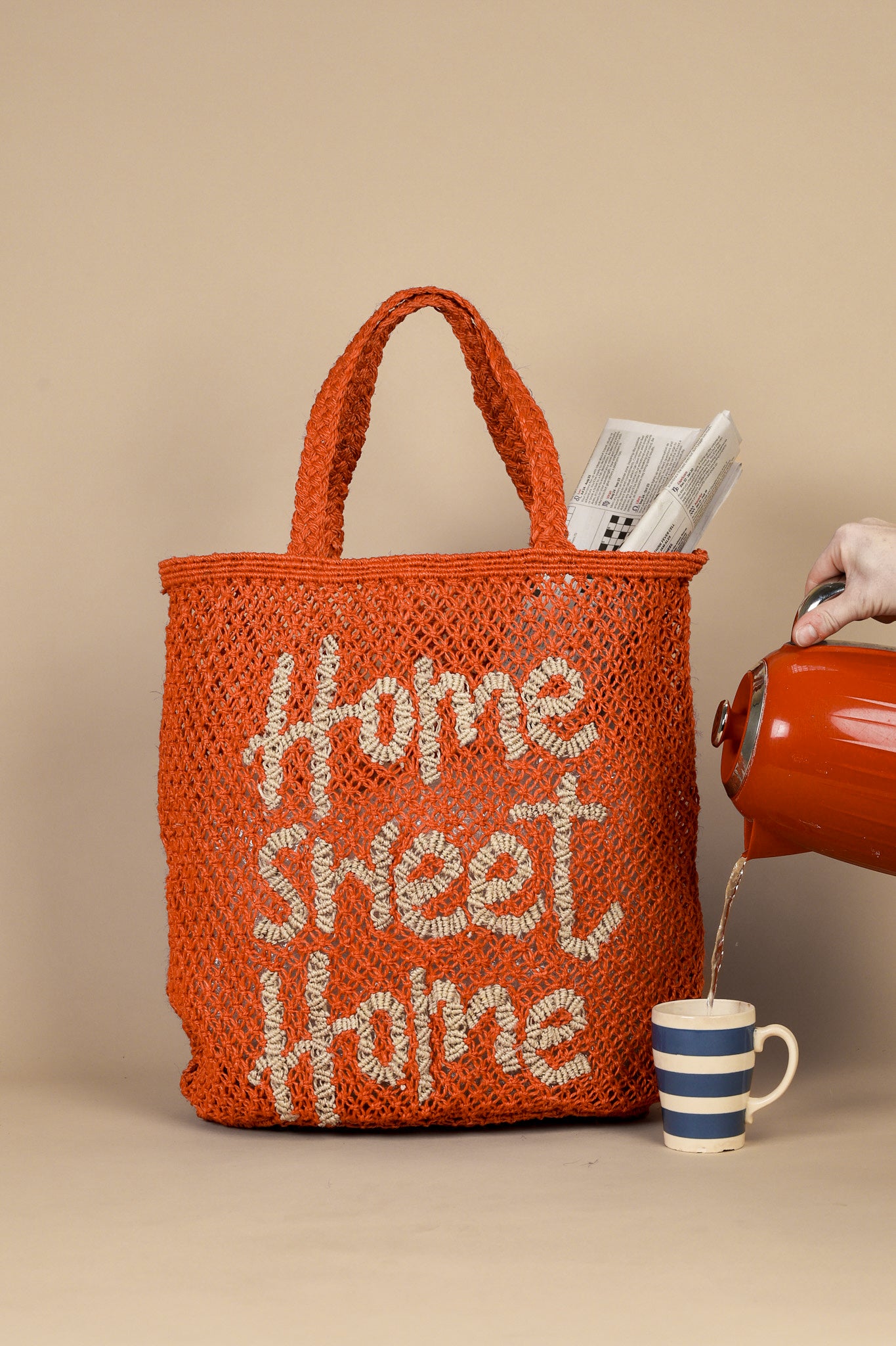 Essential Relaxed Woven Carry Bag for Daily Wear