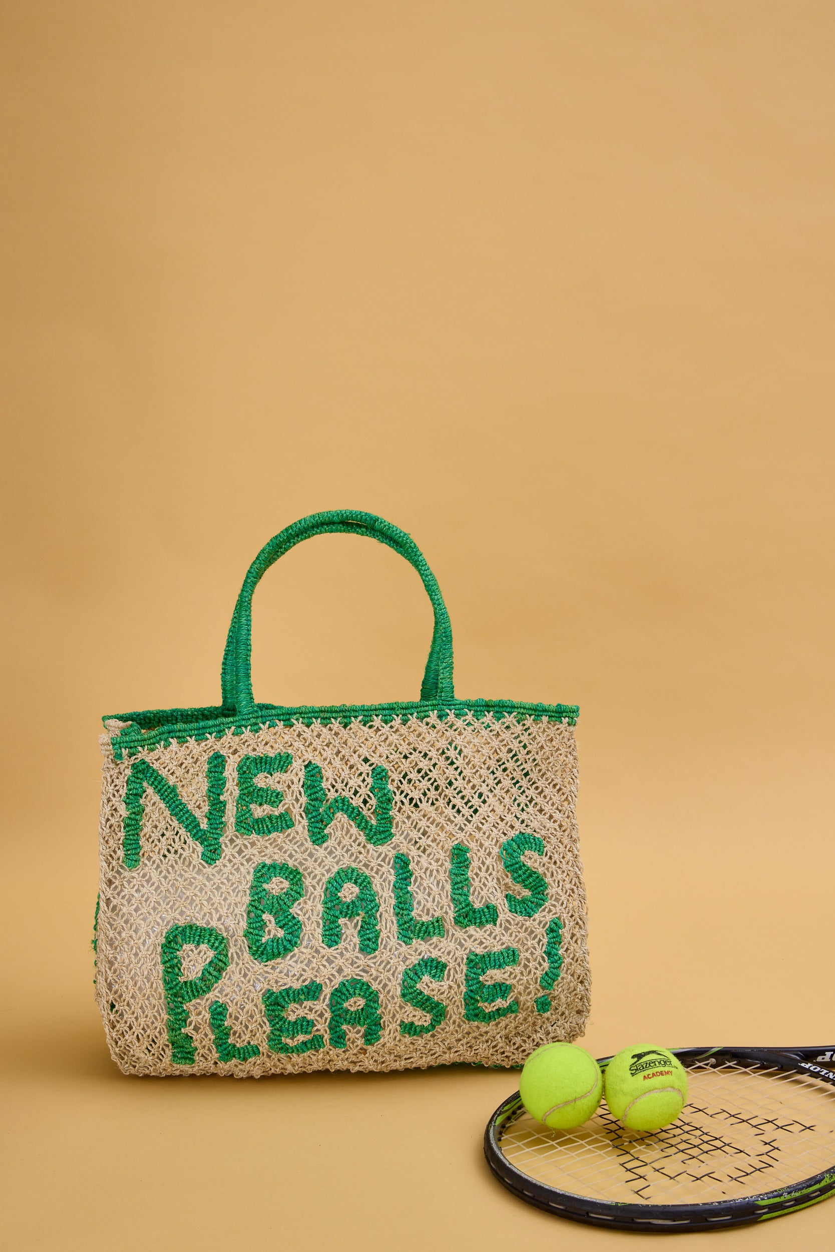 Essential Timeless Woven Carry Bag for Daily Wear