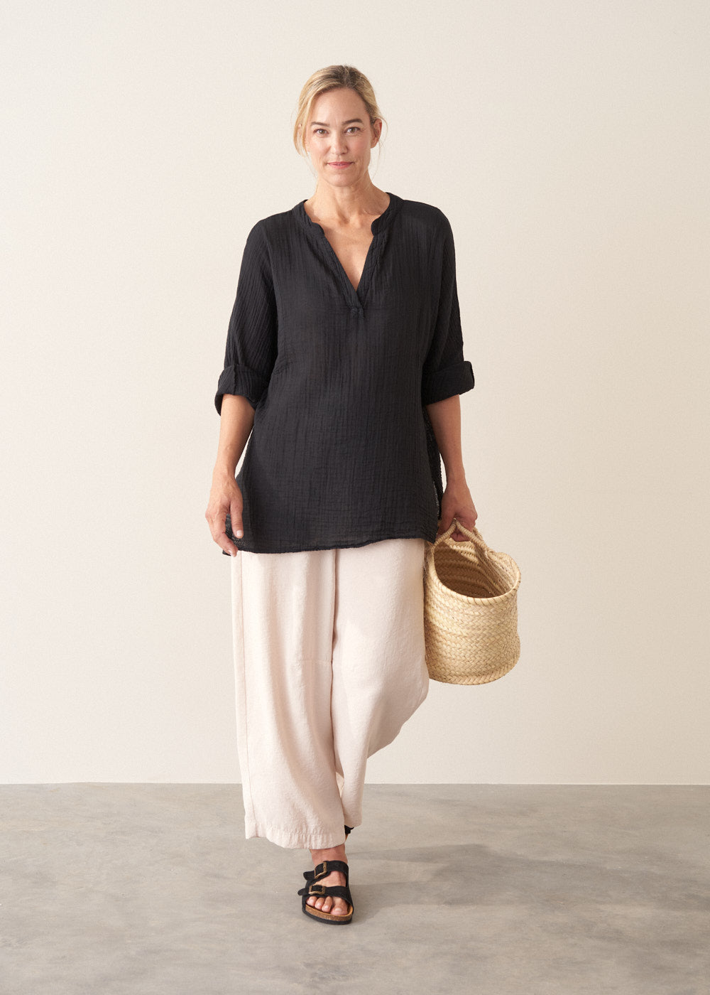 Versatile Lightweight Modern Everyday Top - Image 5