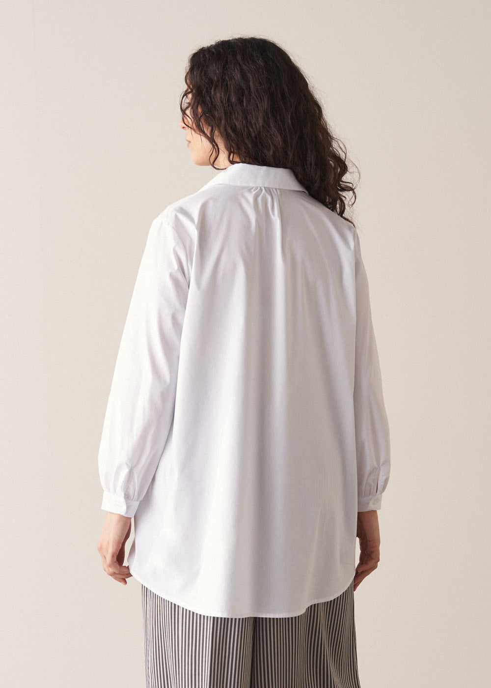 Modern Relaxed Refined White Shirt - Image 4