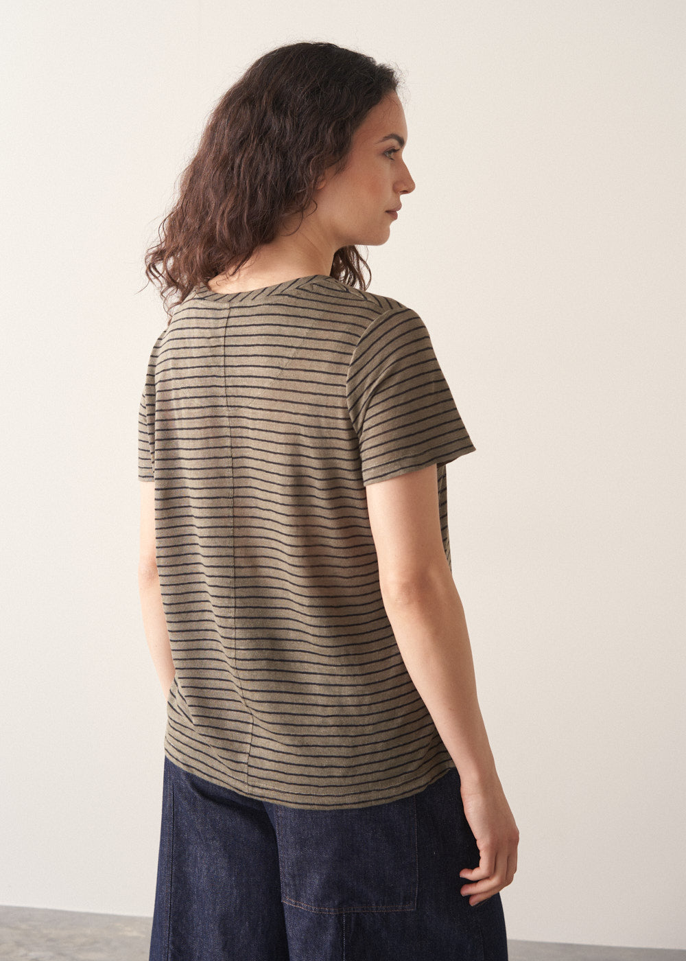 Relaxed Khaki Striped Linen Shirt - Image 3