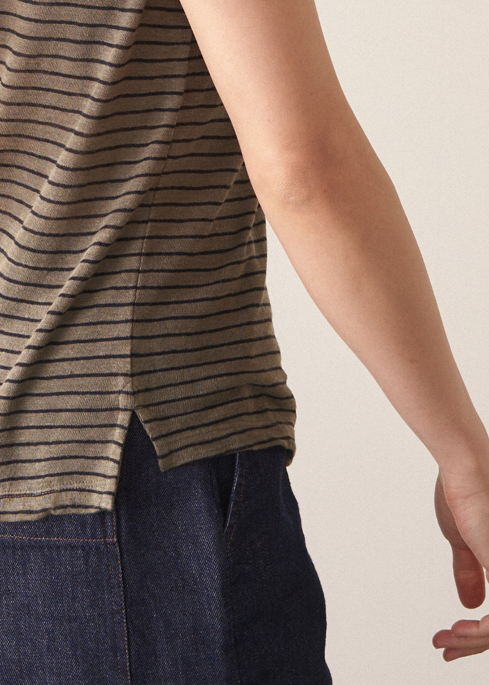 Relaxed Khaki Striped Linen Shirt - Image 6